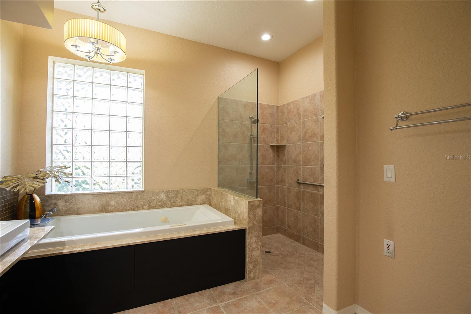 8437 Eagle Preserve Way Property Photo 39