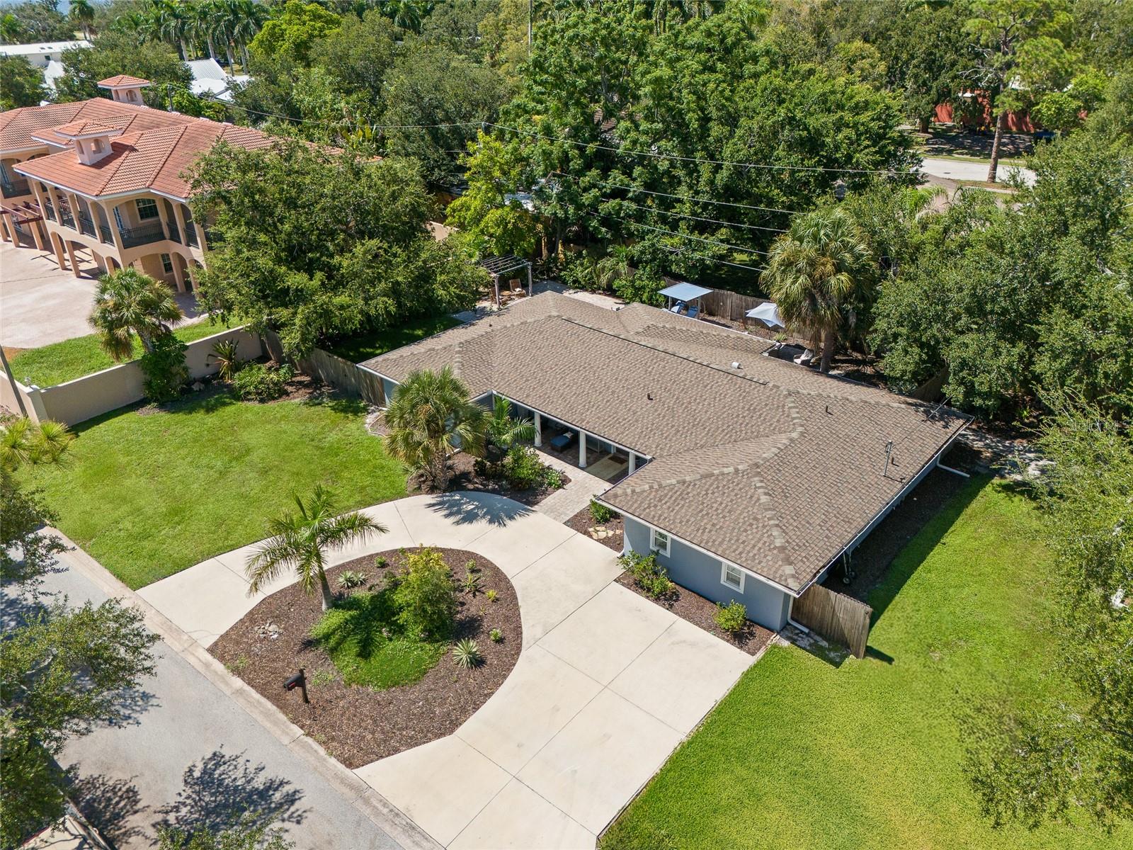 771 Indian Beach Cir Property Photo 5