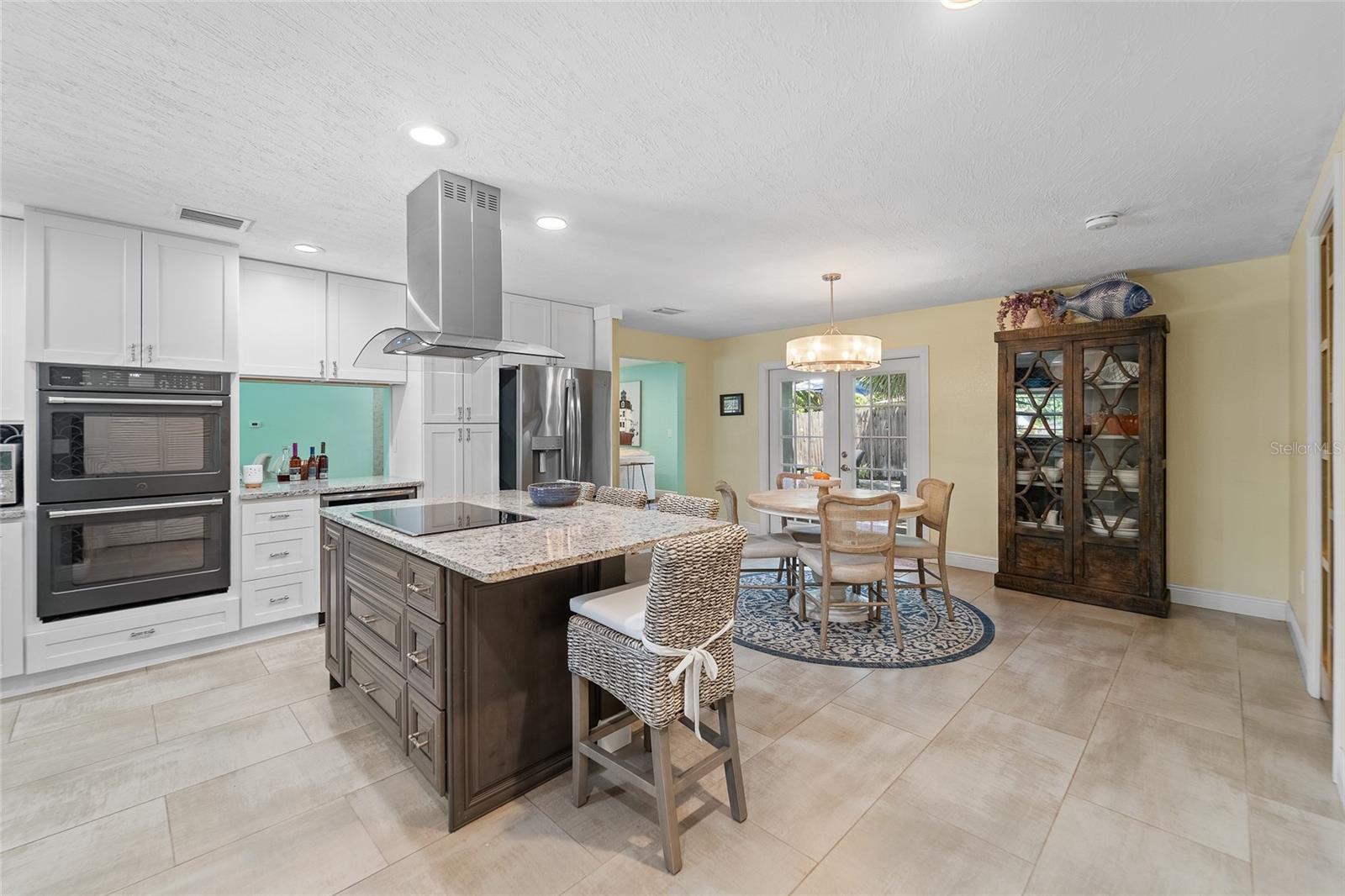 771 Indian Beach Cir Property Photo 17