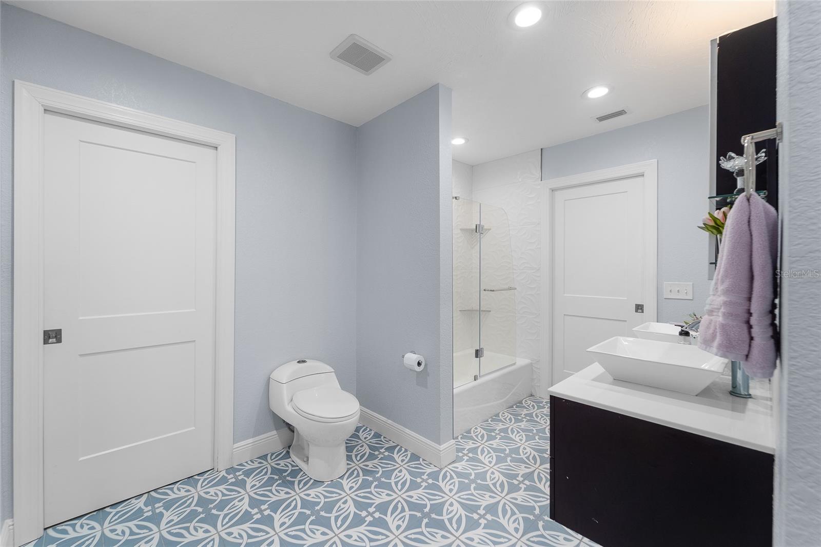 771 Indian Beach Cir Property Photo 29