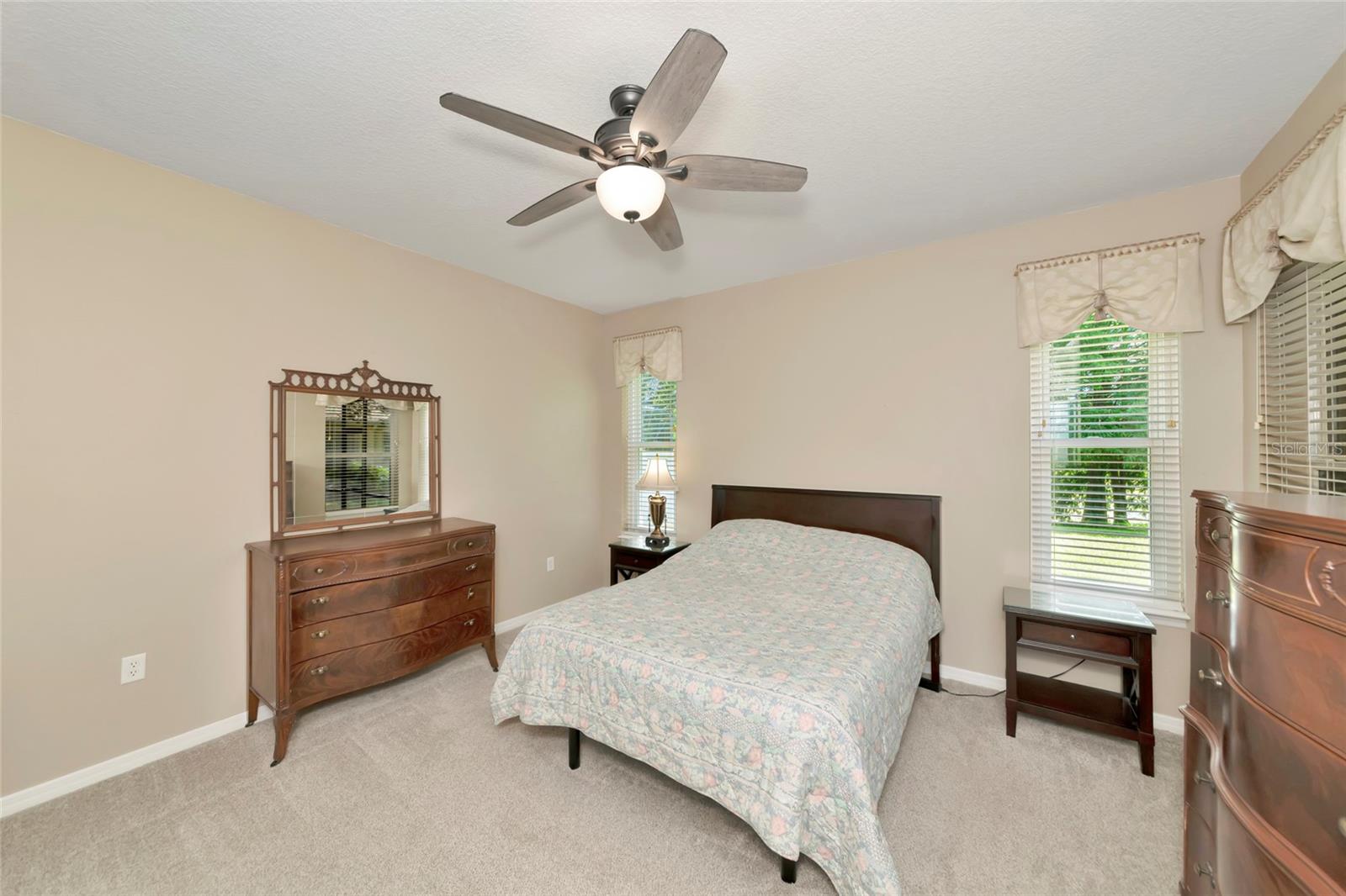 6816 46th Ter E Property Photo 19