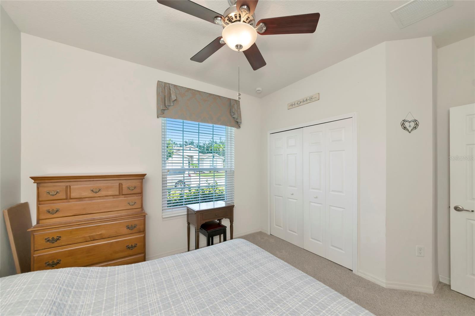 6816 46th Ter E Property Photo 25