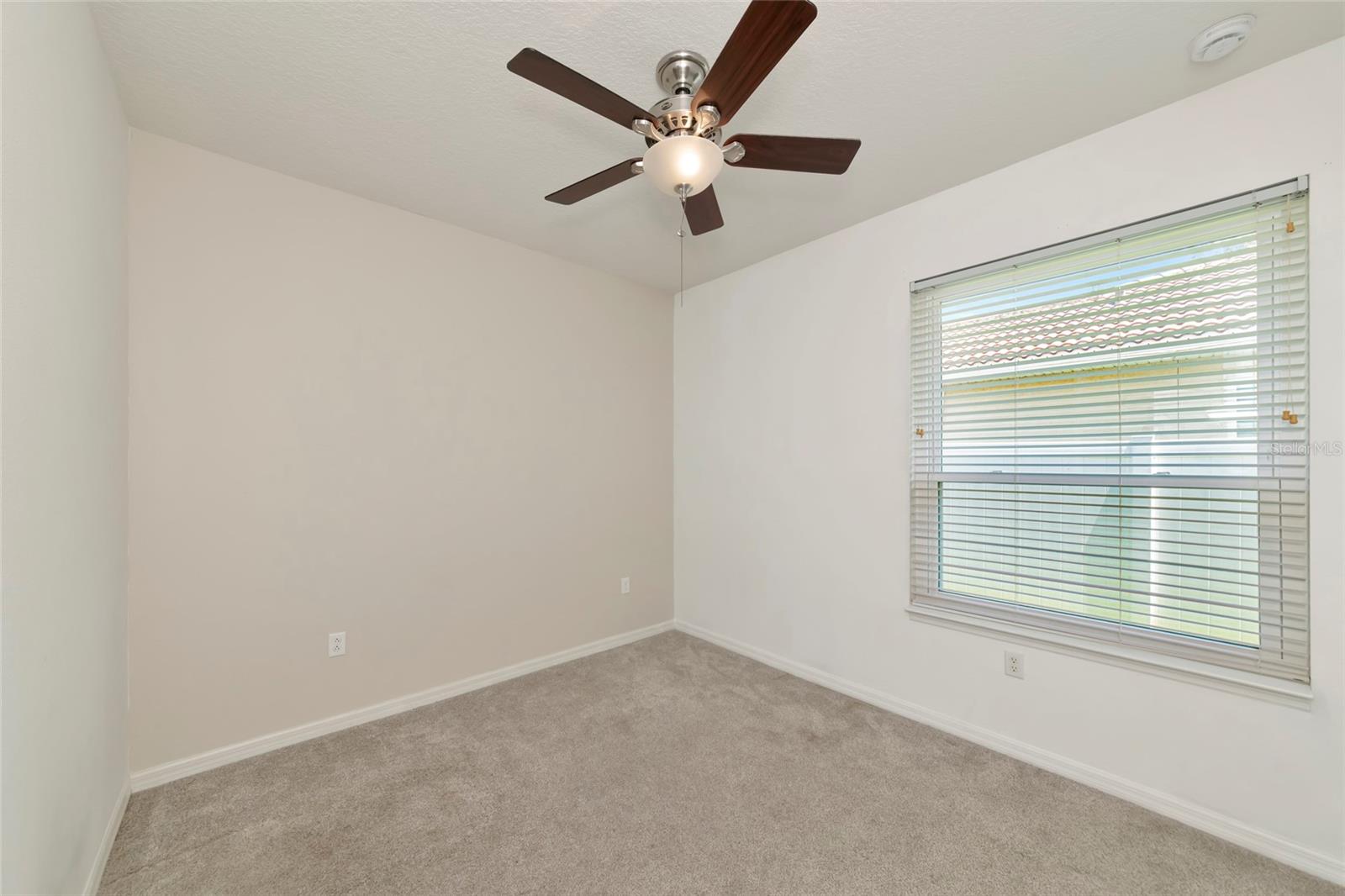 6816 46th Ter E Property Photo 29
