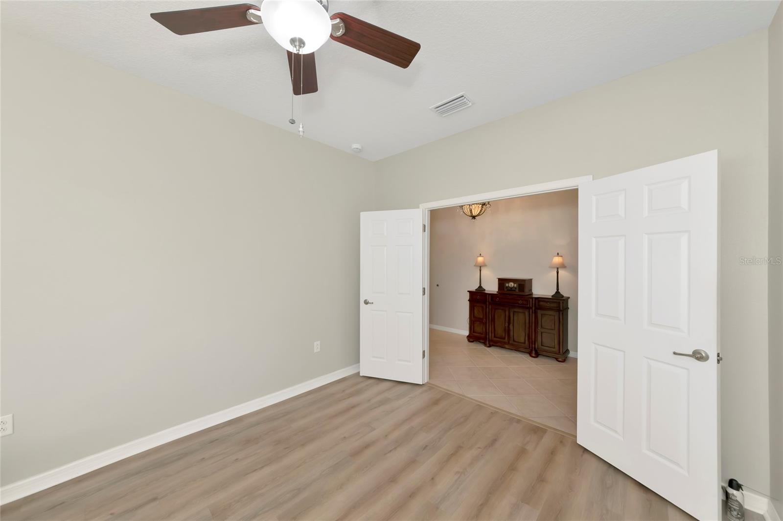 6816 46th Ter E Property Photo 30