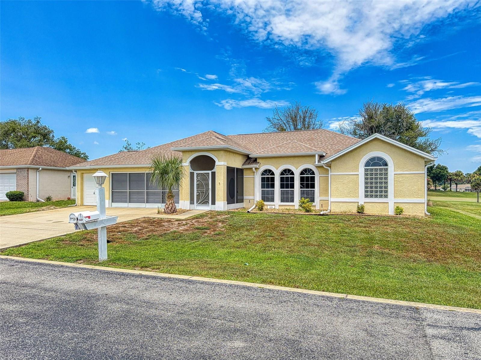 2089 Nw 50th Cir Property Photo 4
