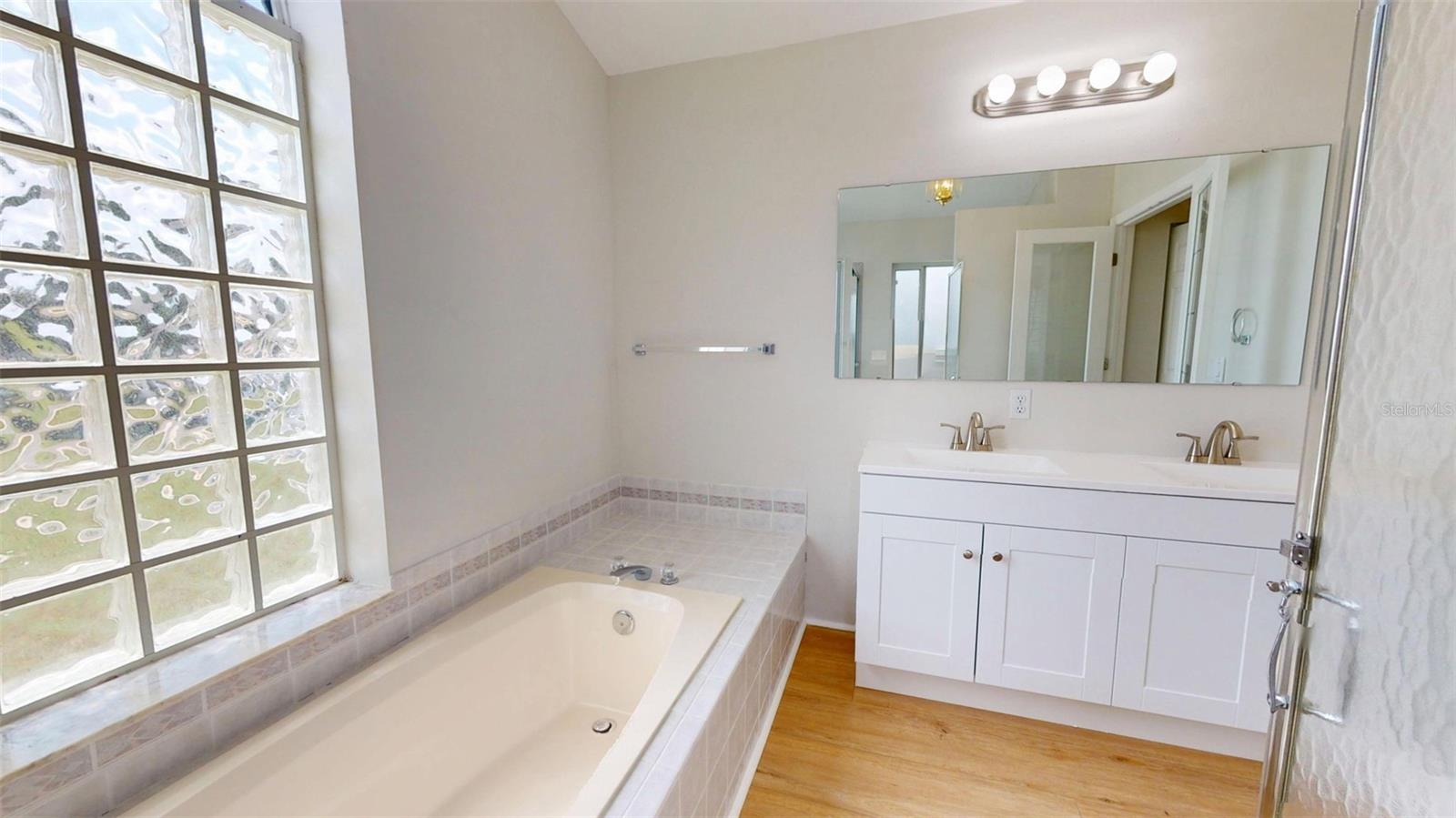 2089 Nw 50th Cir Property Photo 42