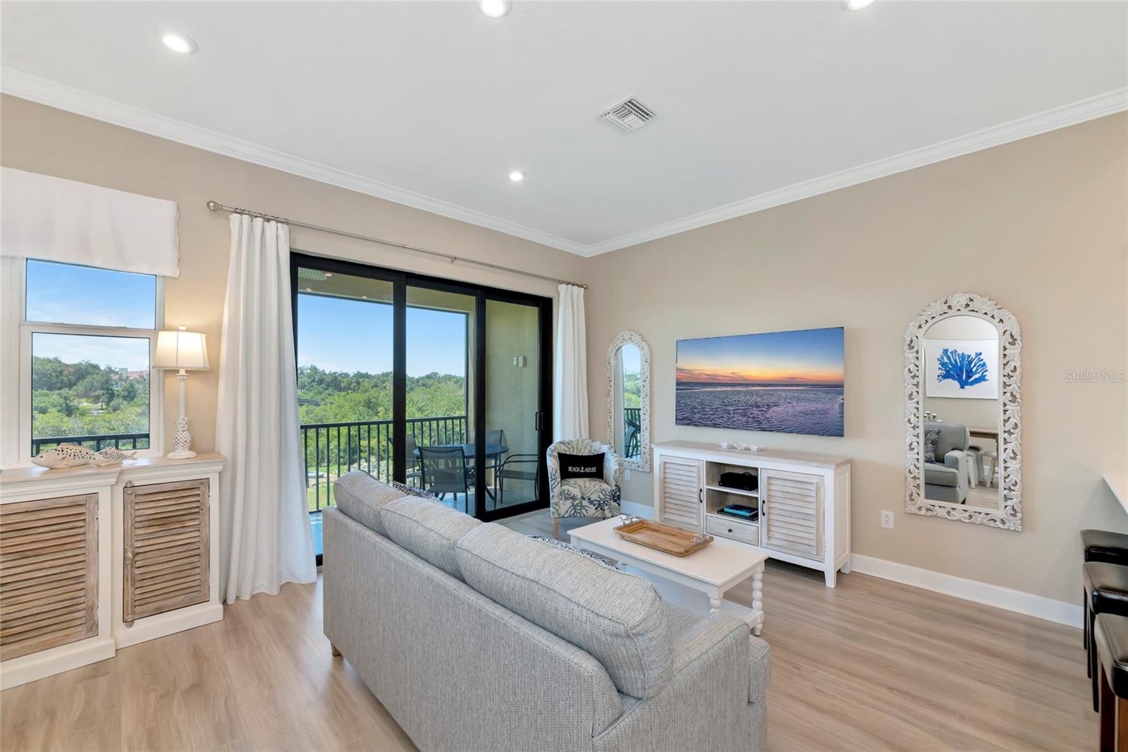 5589 Cannes Cir #4-102 Property Photo 8