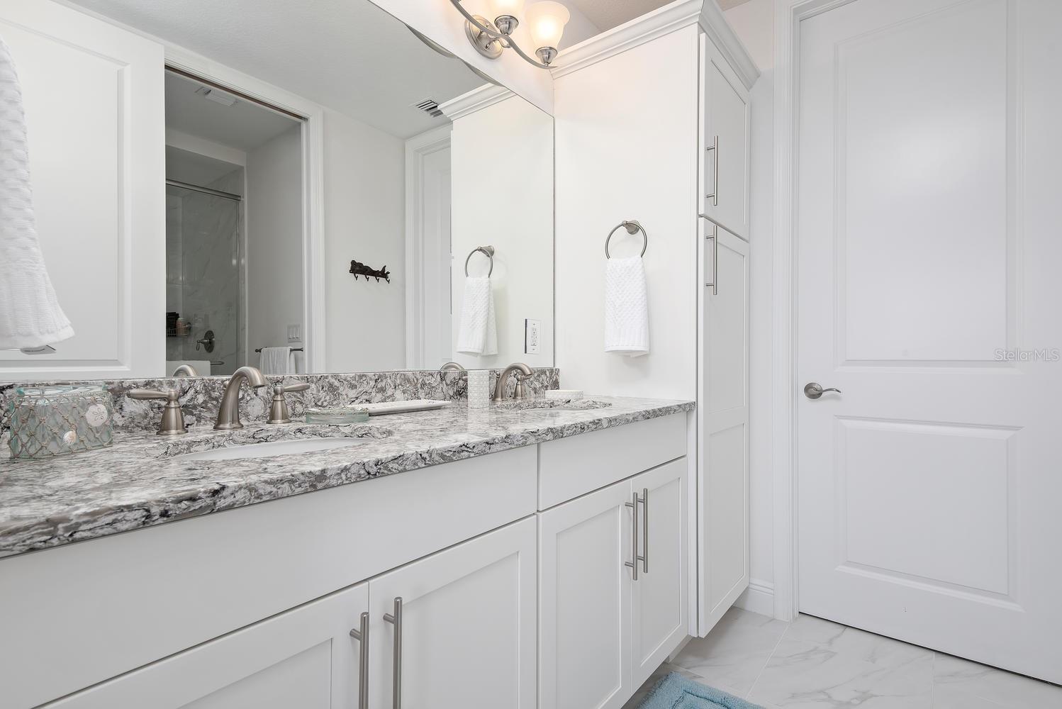 384 Aruba Cir #102 Property Photo 19