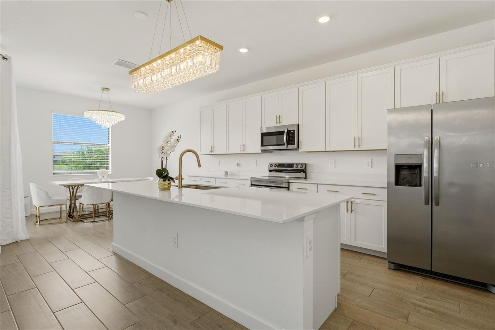4886 Seafoam Trl Property Photo 7