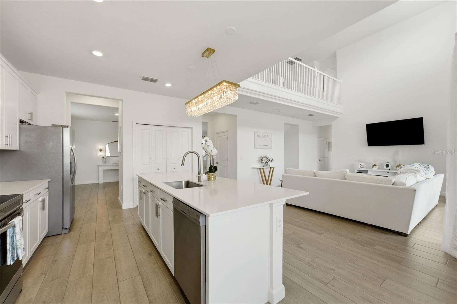 4886 Seafoam Trl Property Photo 11