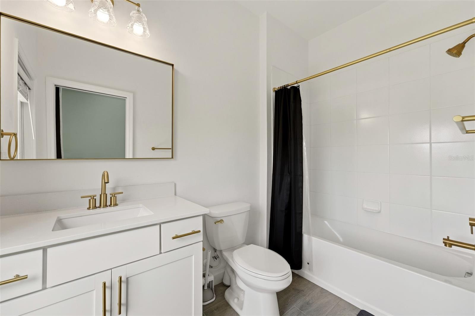 4886 Seafoam Trl Property Photo 19