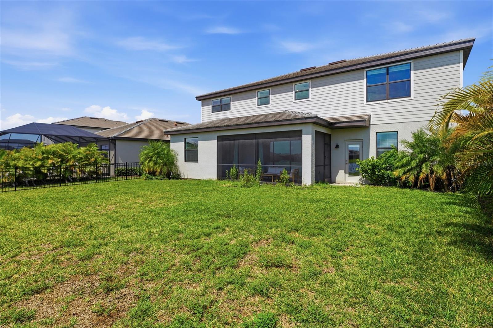 4886 Seafoam Trl Property Photo 44