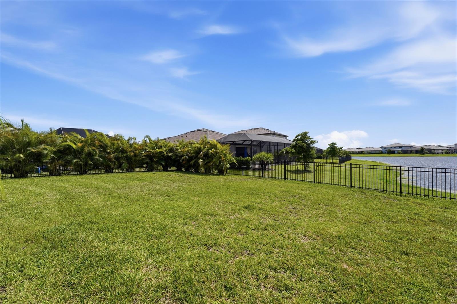 4886 Seafoam Trl Property Photo 47