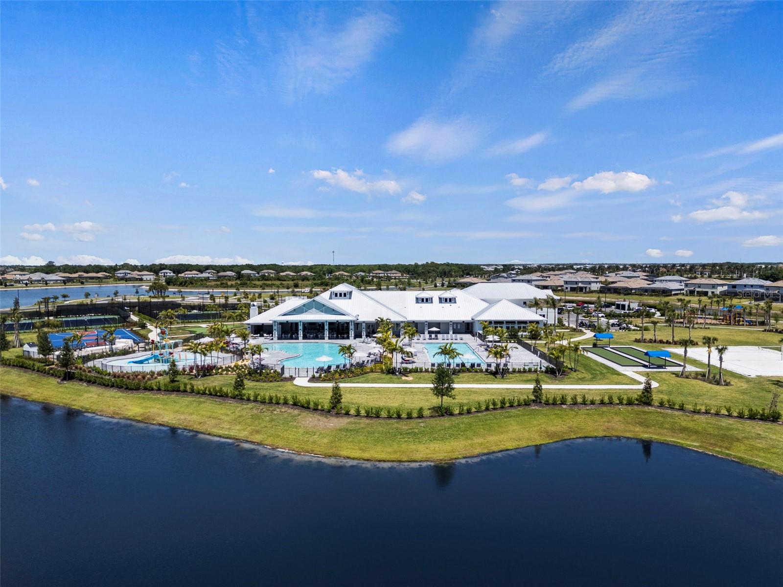 4886 Seafoam Trl Property Photo 59