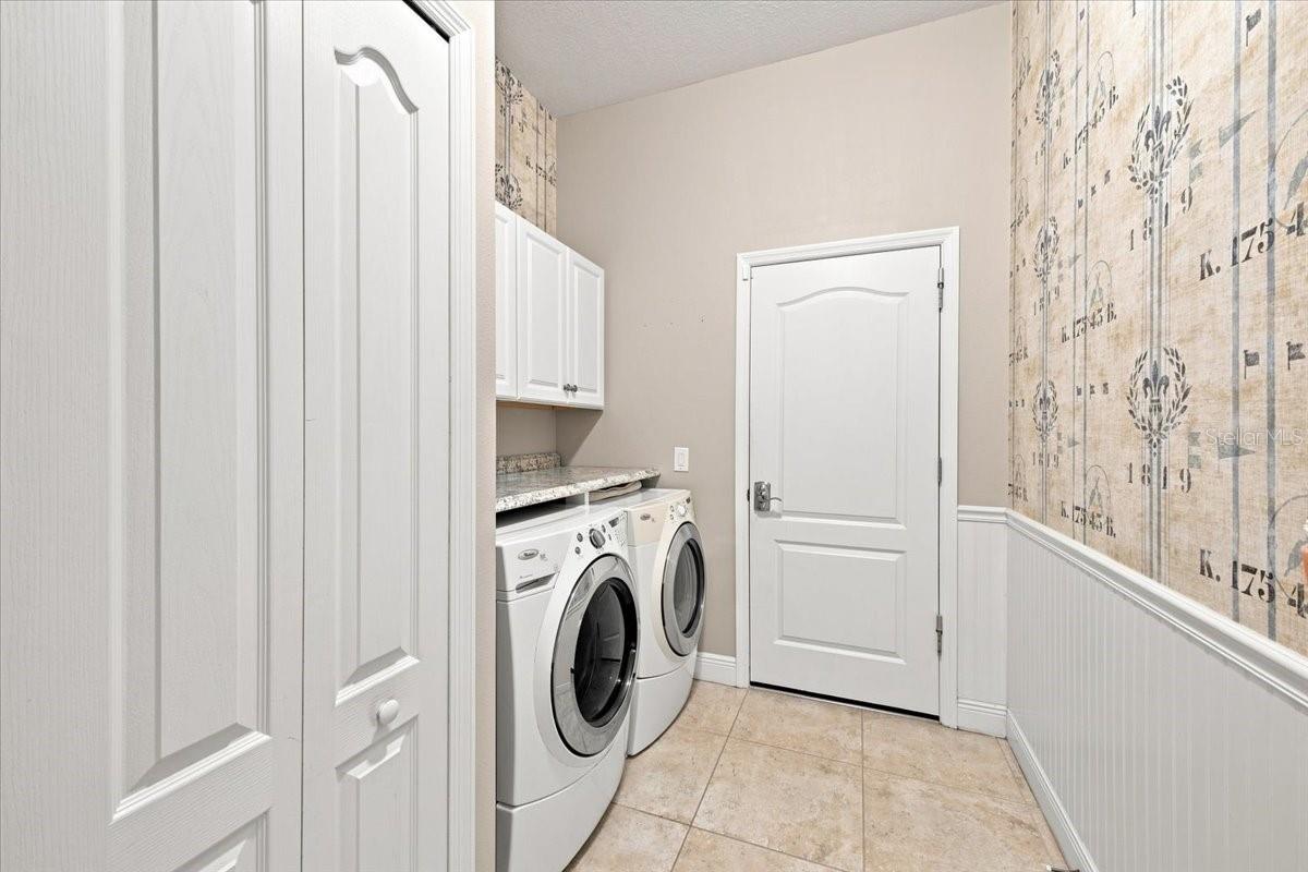 4704 Seneca Park Trl Property Photo 22