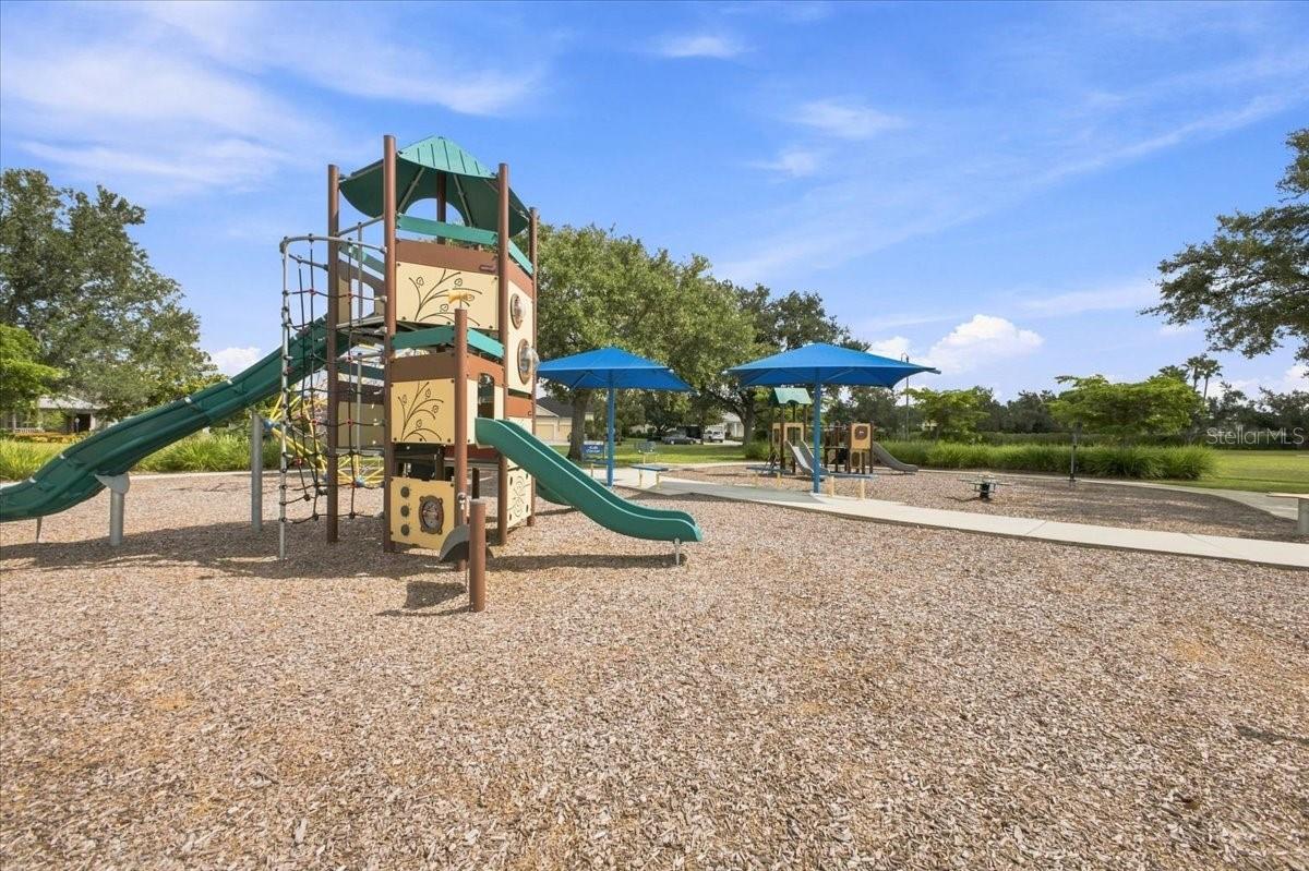 4704 Seneca Park Trl Property Photo 35