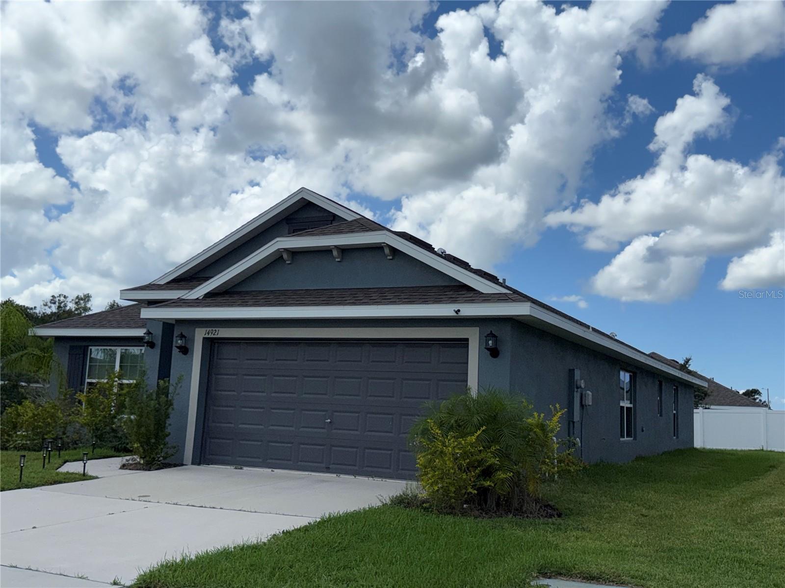 14921 Tropical Violet Way Property Photo 25