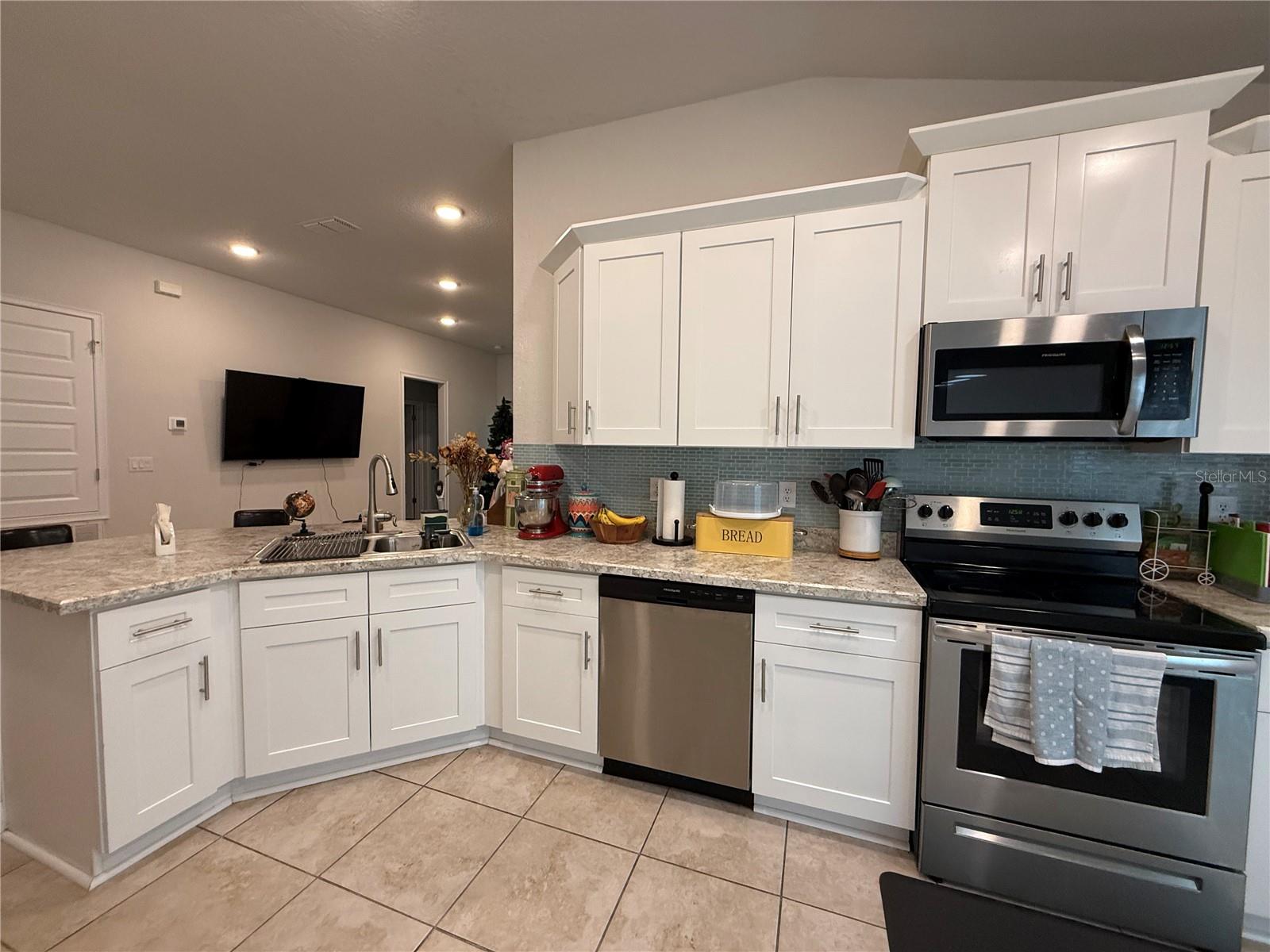 14921 Tropical Violet Way Property Photo 34
