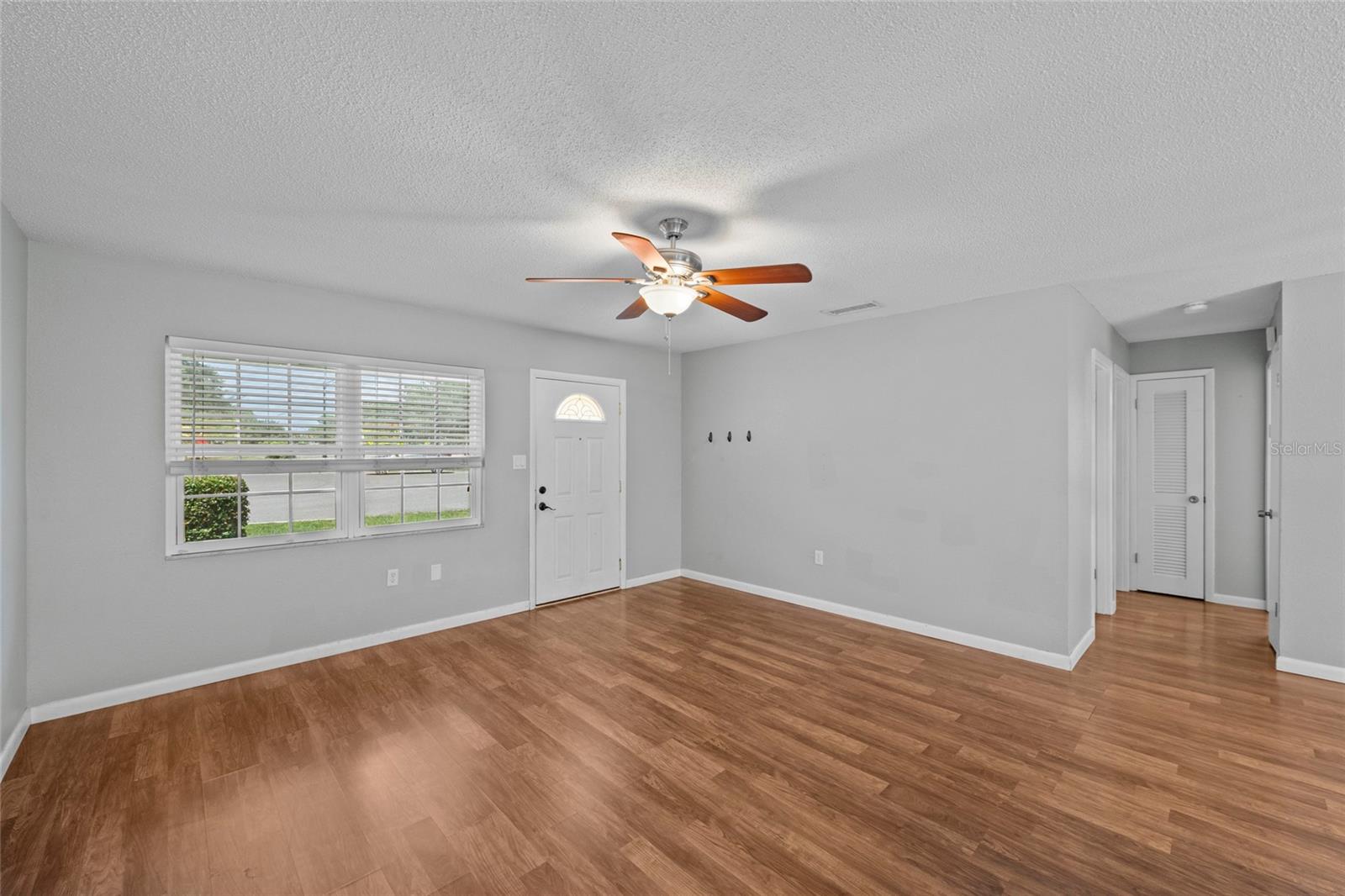 3909 Coleridge Pl Property Photo 3