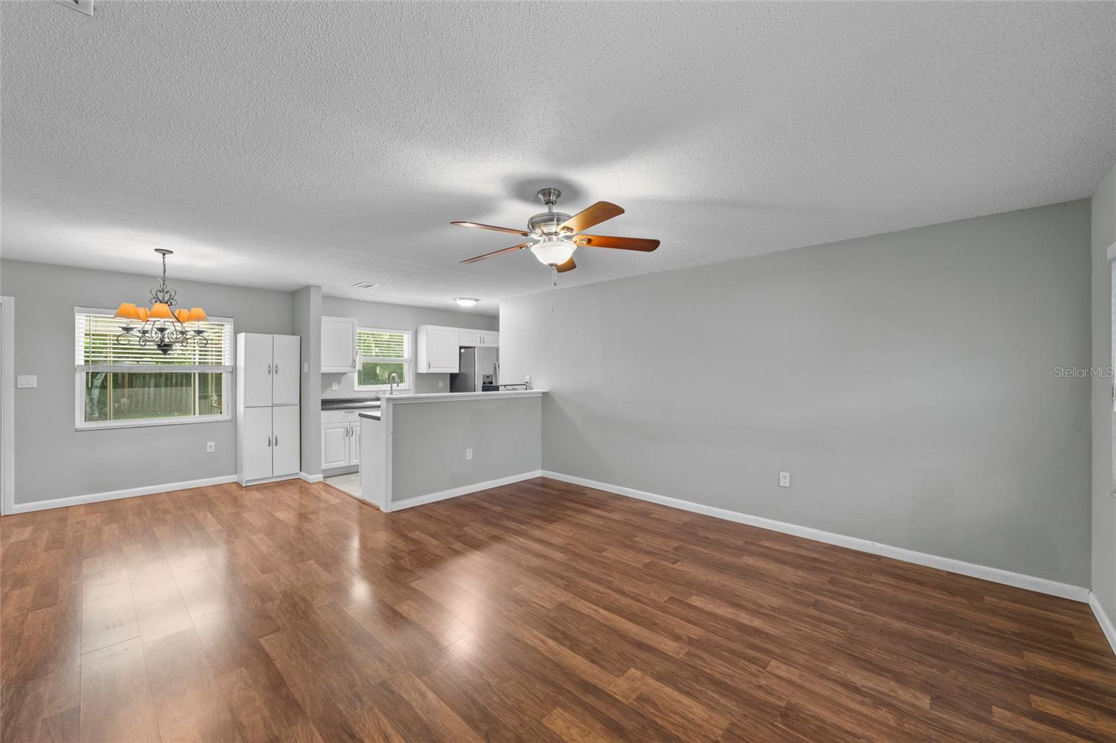 3909 Coleridge Pl Property Photo 6