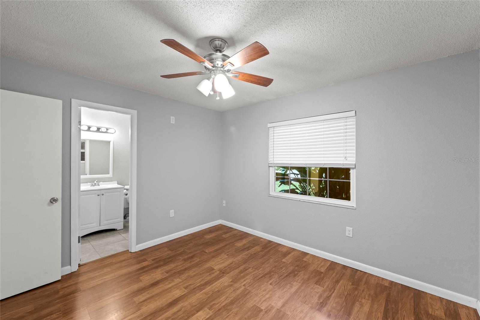 3909 Coleridge Pl Property Photo 12