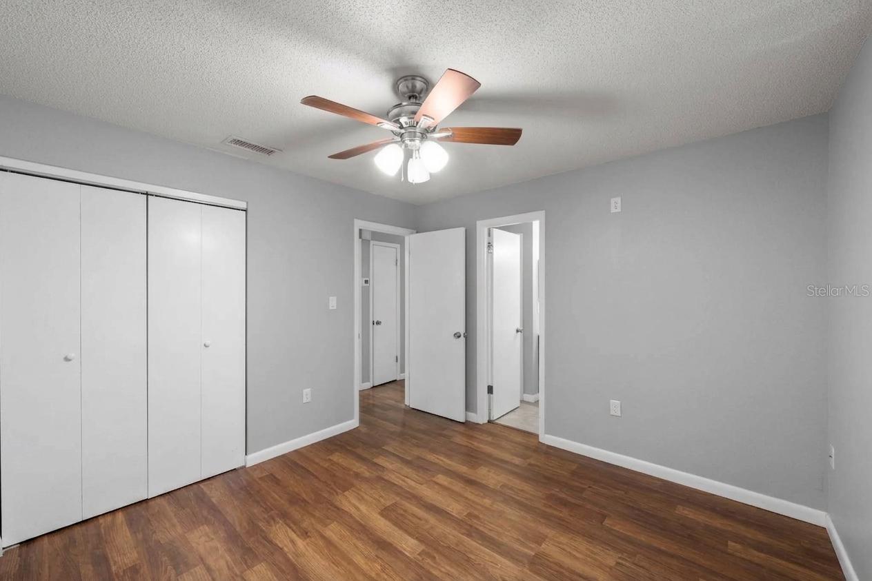3909 Coleridge Pl Property Photo 14
