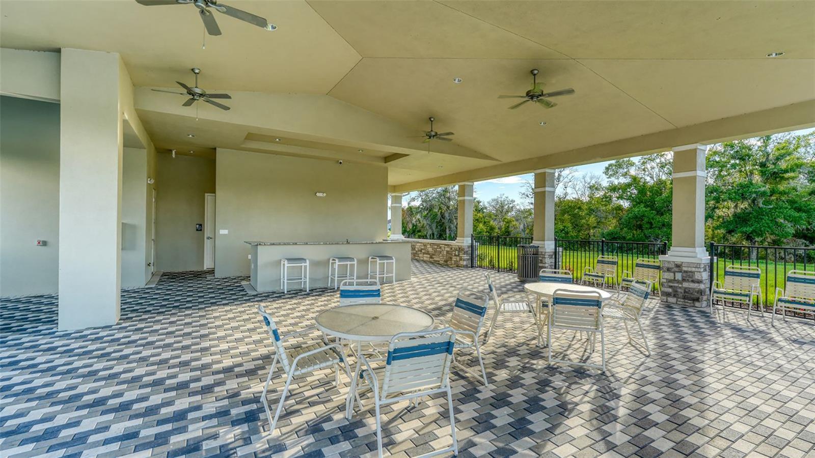 10402 Charlotte Dr Property Photo 51