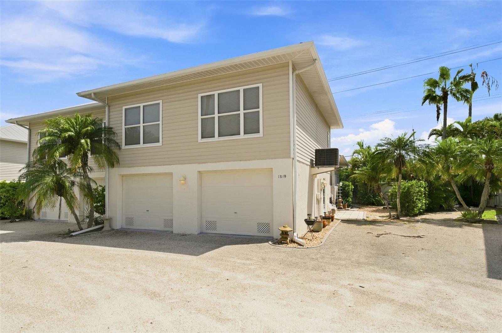 1819 Highland Rd Property Photo 1