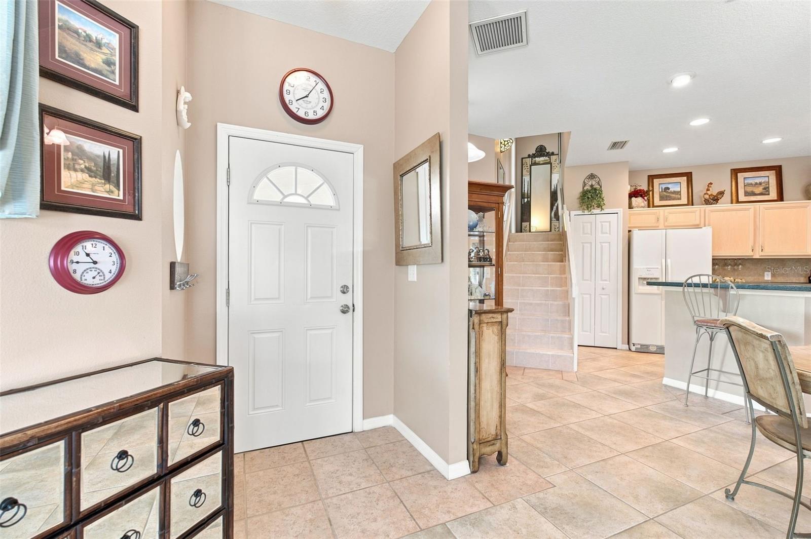 1819 Highland Rd Property Photo 3