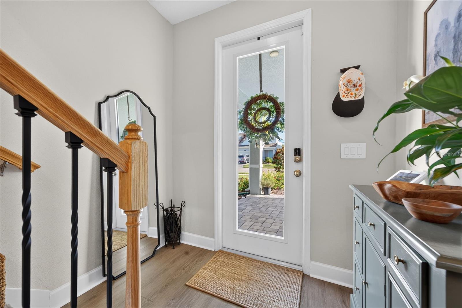 14076 Crimson Ave Property Photo 8