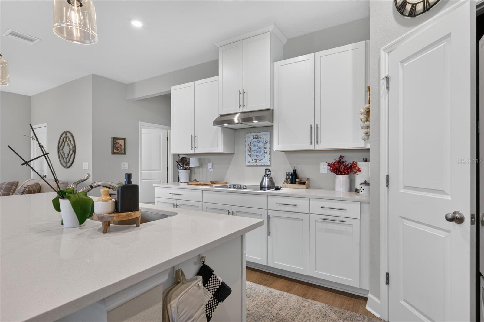 14076 Crimson Ave Property Photo 15