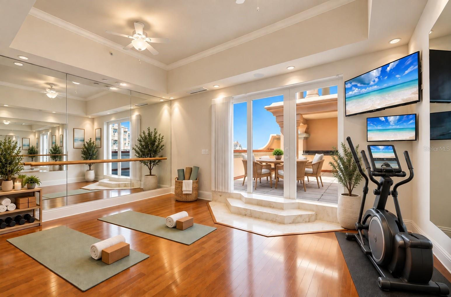 420 Golden Gate Pt #700 Property Photo 62