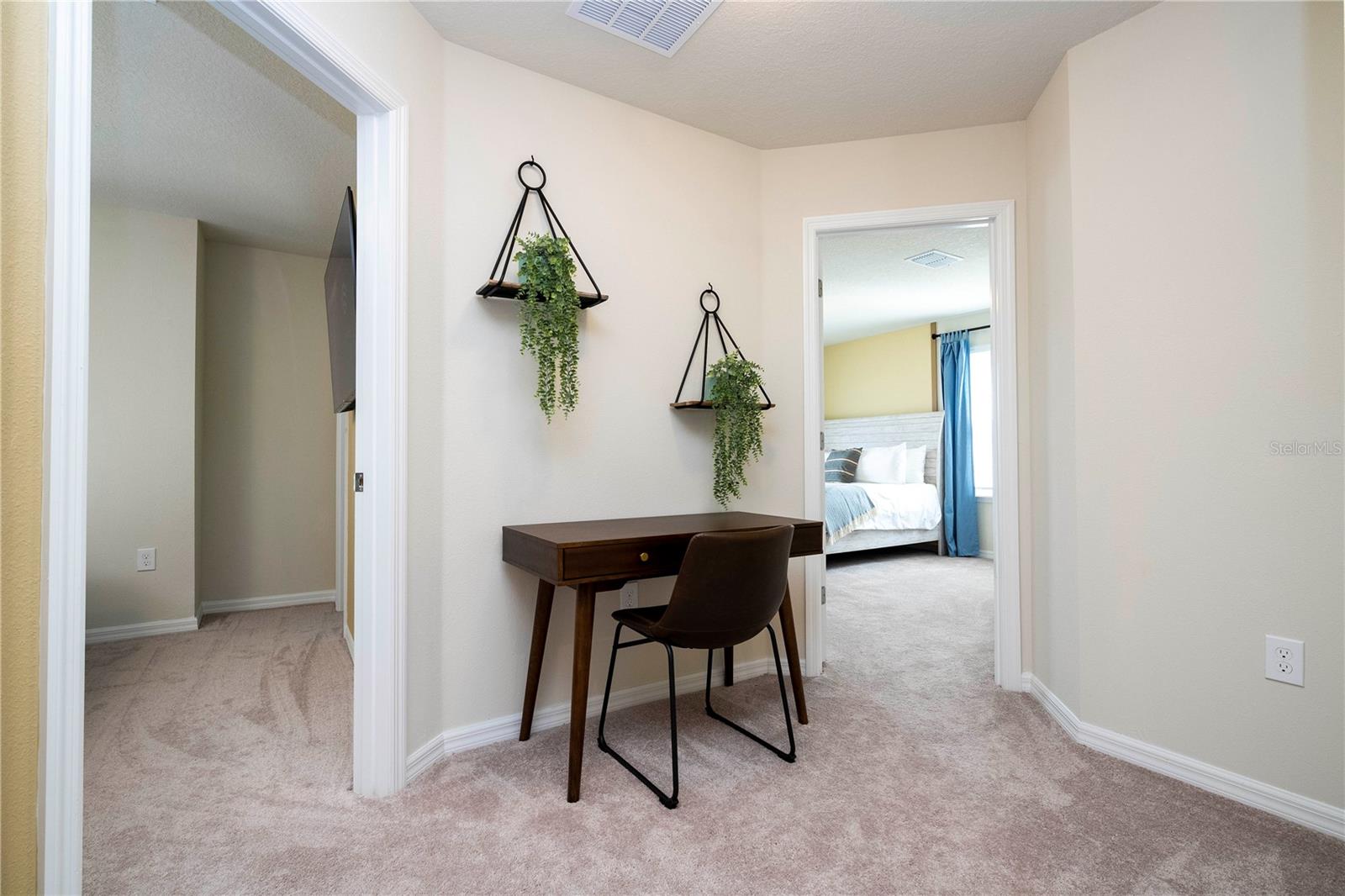 3325 Lilac Way Property Photo 27