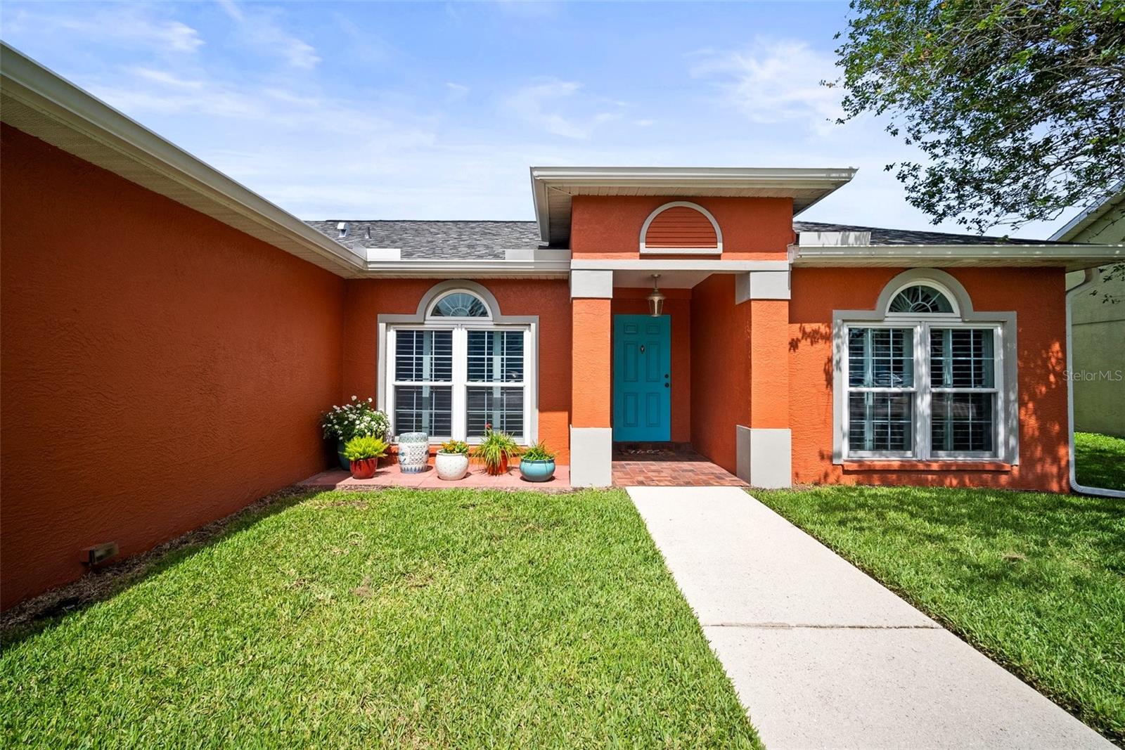 4194 Banbury Cir Property Photo 4