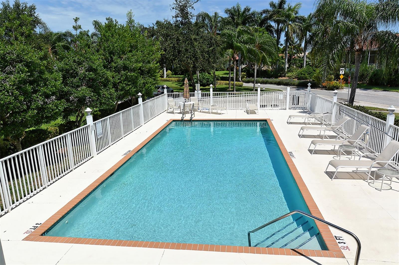 12402 Harbour Landings Dr Property Photo 46