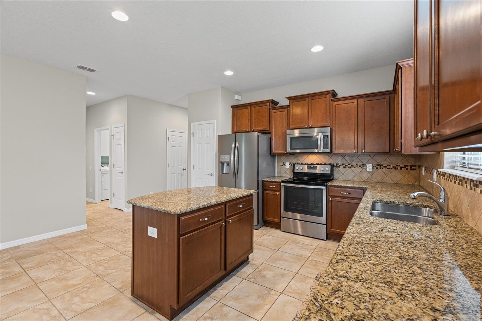 5524 107th Ter E Property Photo 15