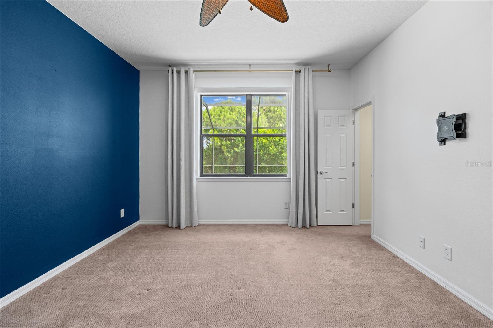 5524 107th Ter E Property Photo 33