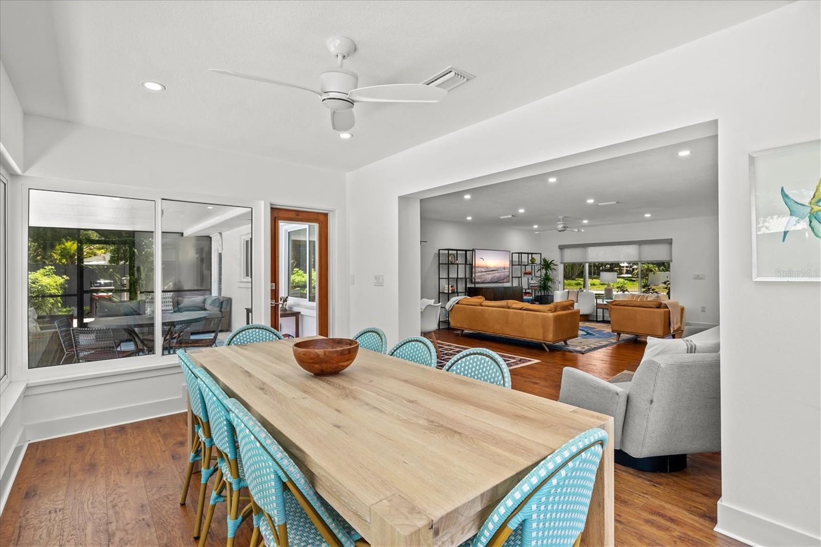 2587 Ringling Blvd Property Photo 26