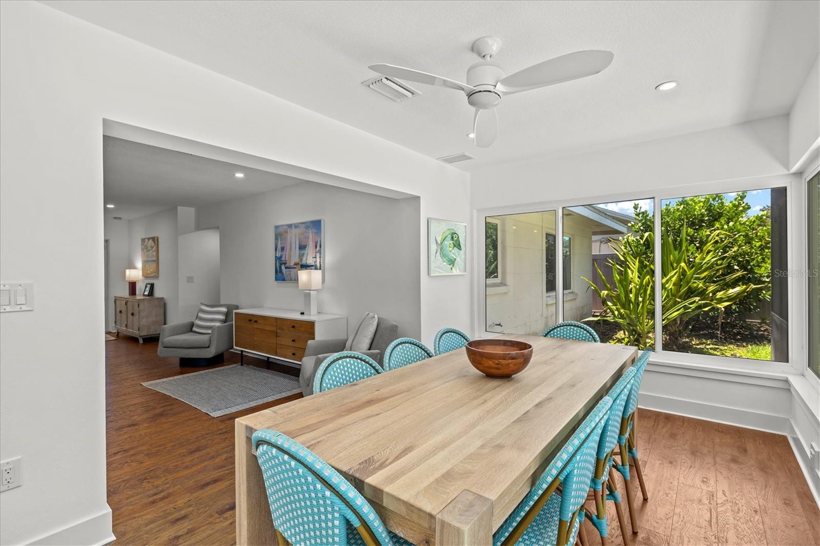 2587 Ringling Blvd Property Photo 27