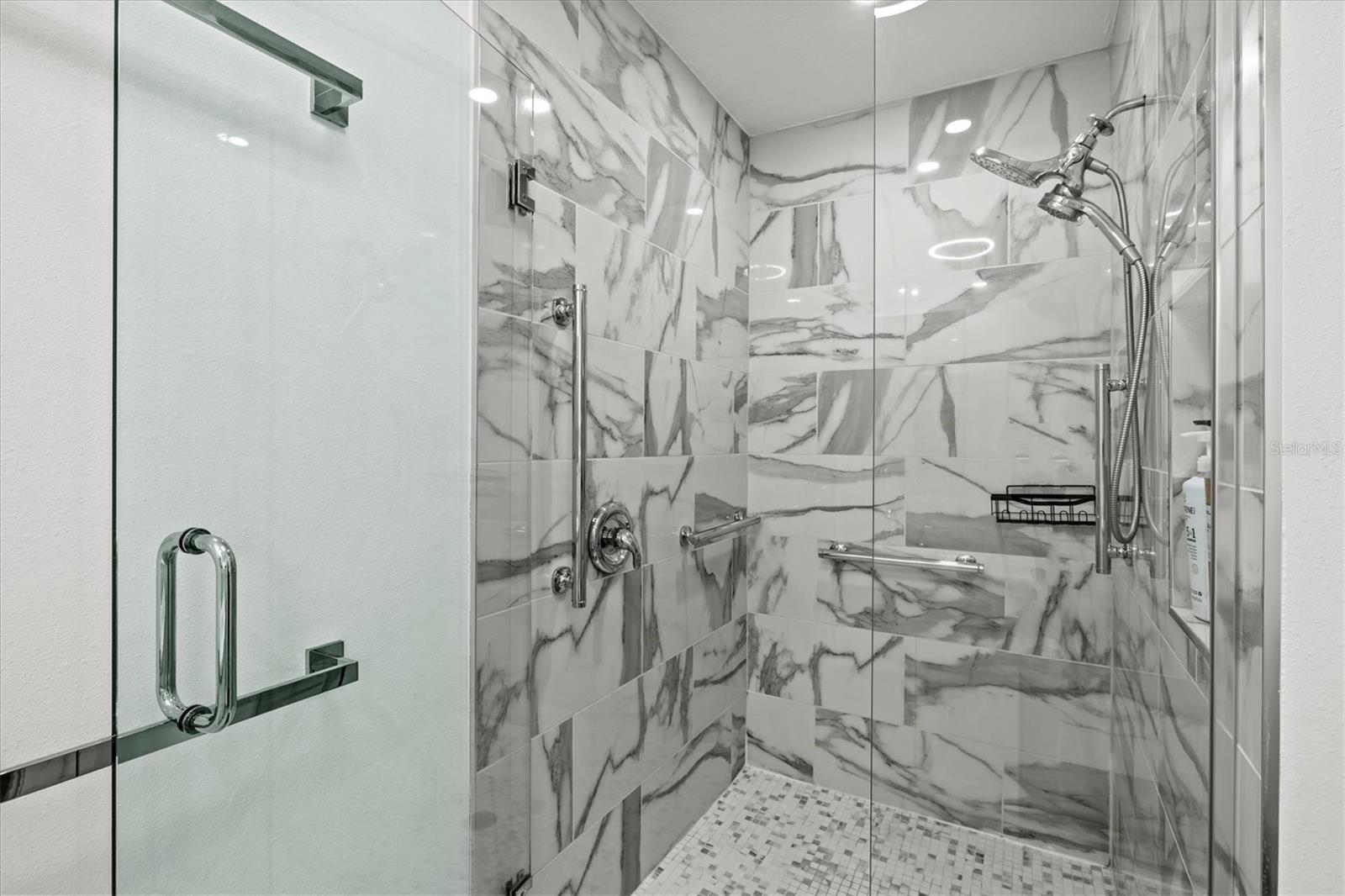 2587 Ringling Blvd Property Photo 34