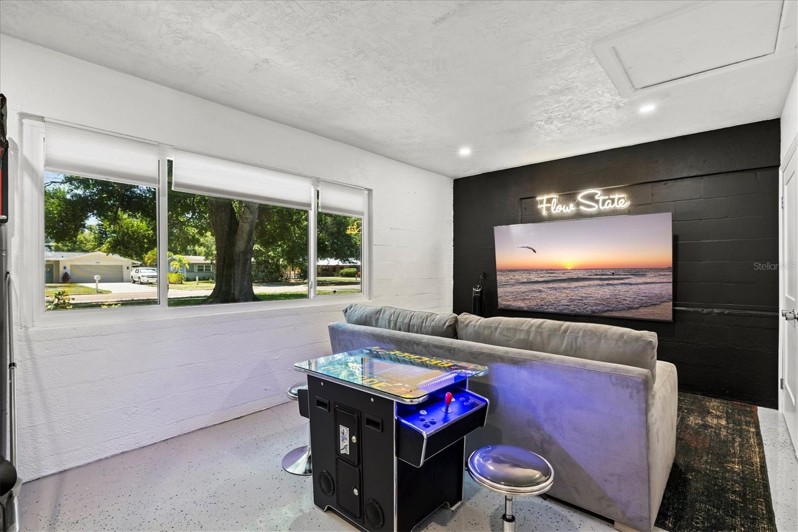 2587 Ringling Blvd Property Photo 46