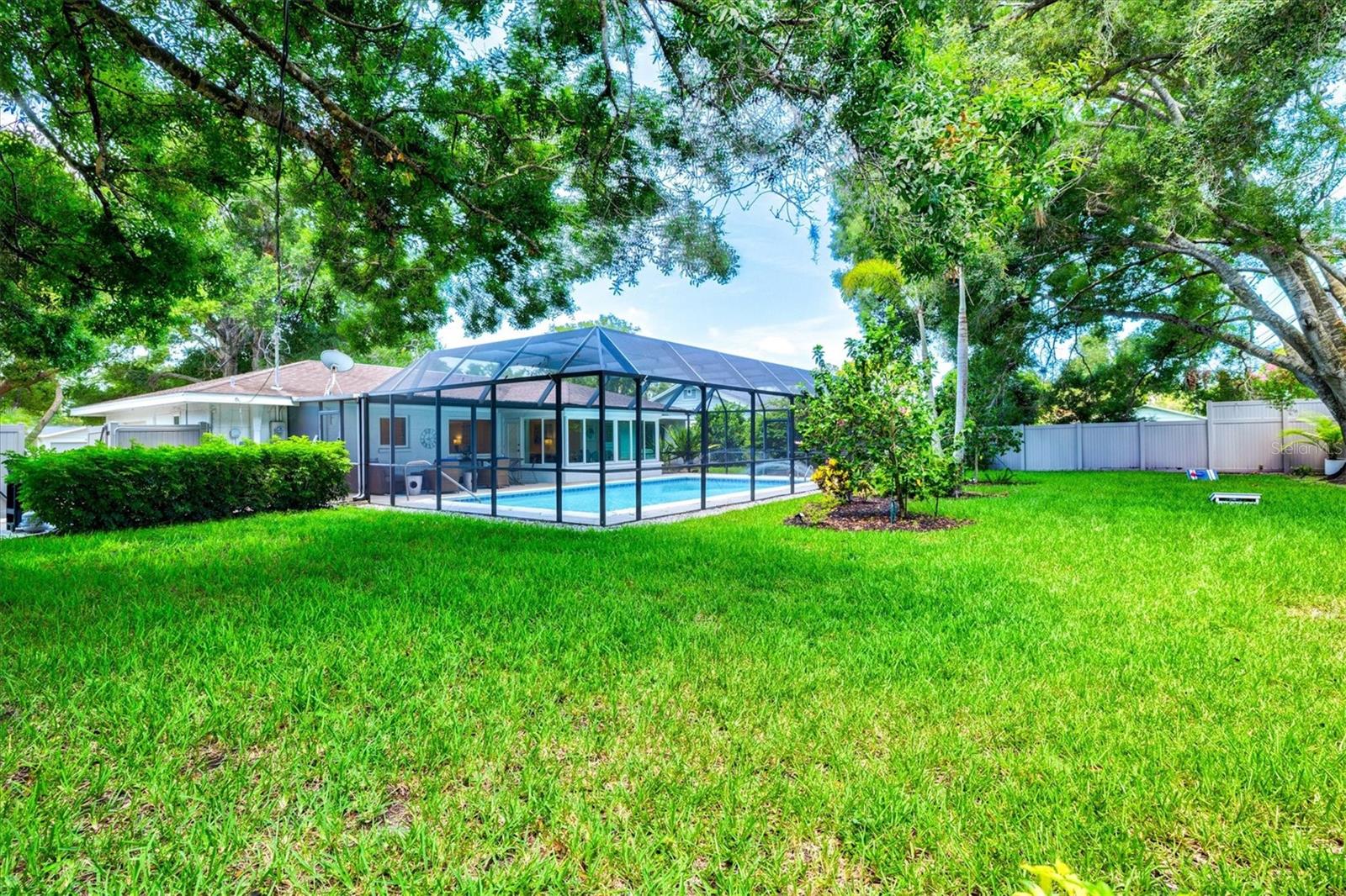 2587 Ringling Blvd Property Photo 62