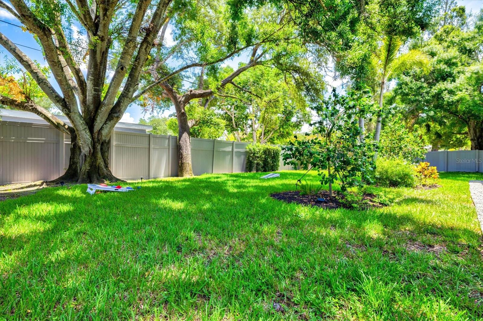 2587 Ringling Blvd Property Photo 70