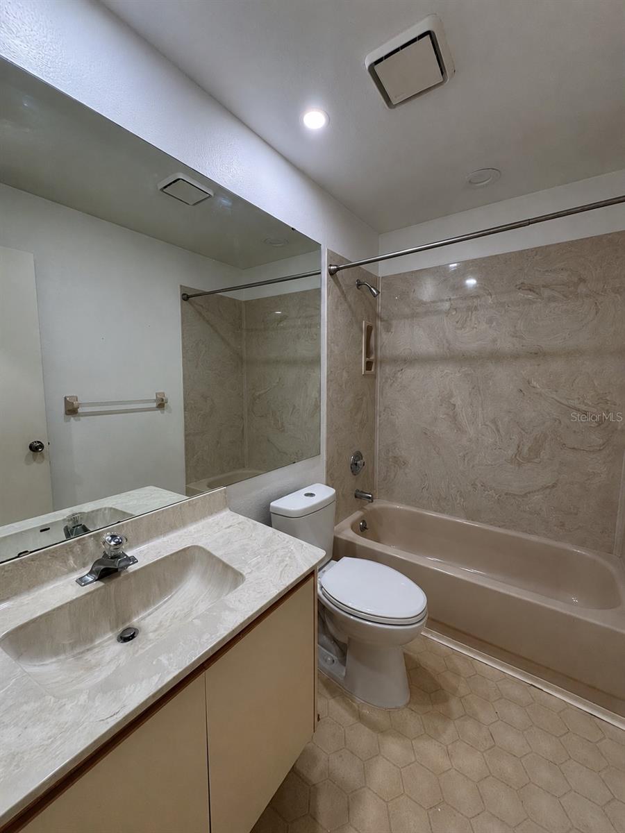 4529 Morningside #8 Property Photo 17