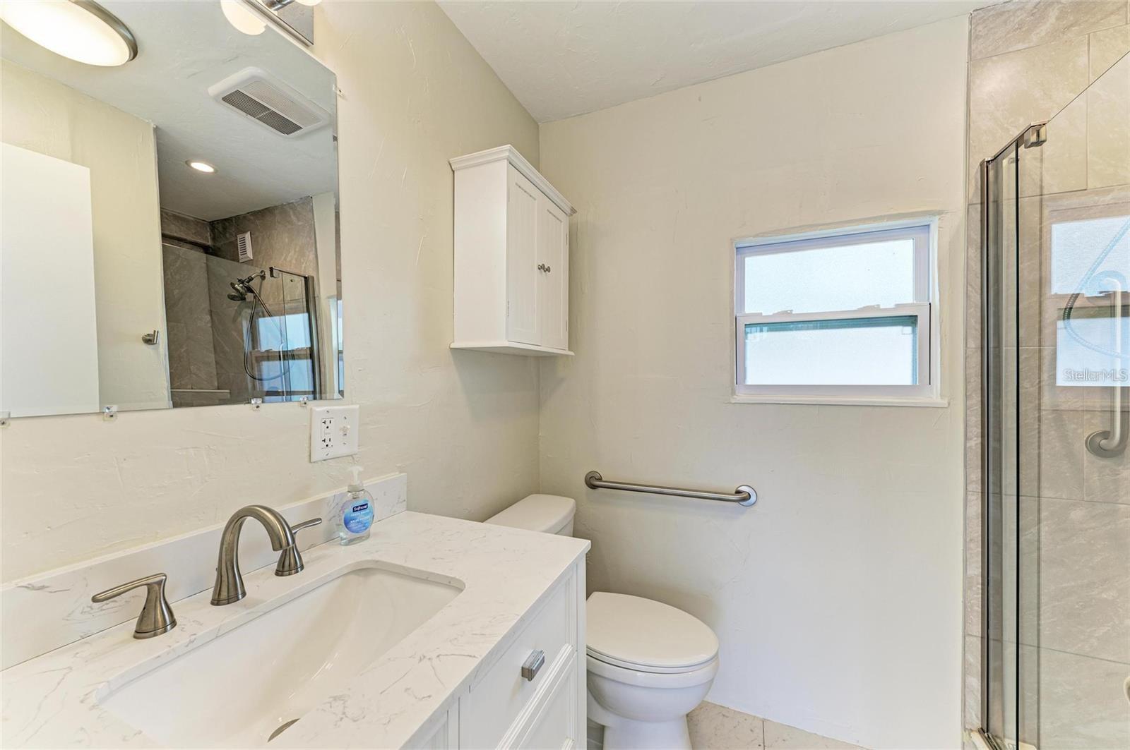 2941 Poplar St Property Photo 15