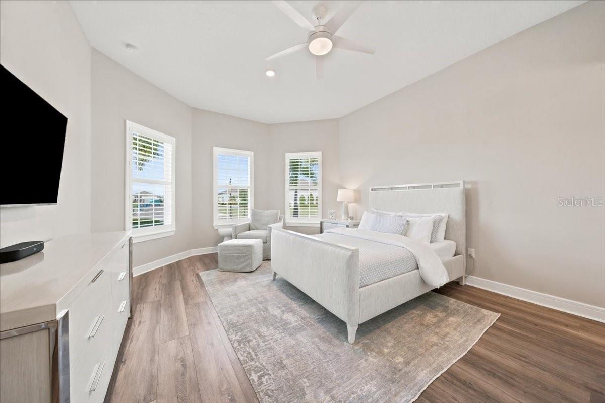 10708 Saratoga Pl Property Photo 8