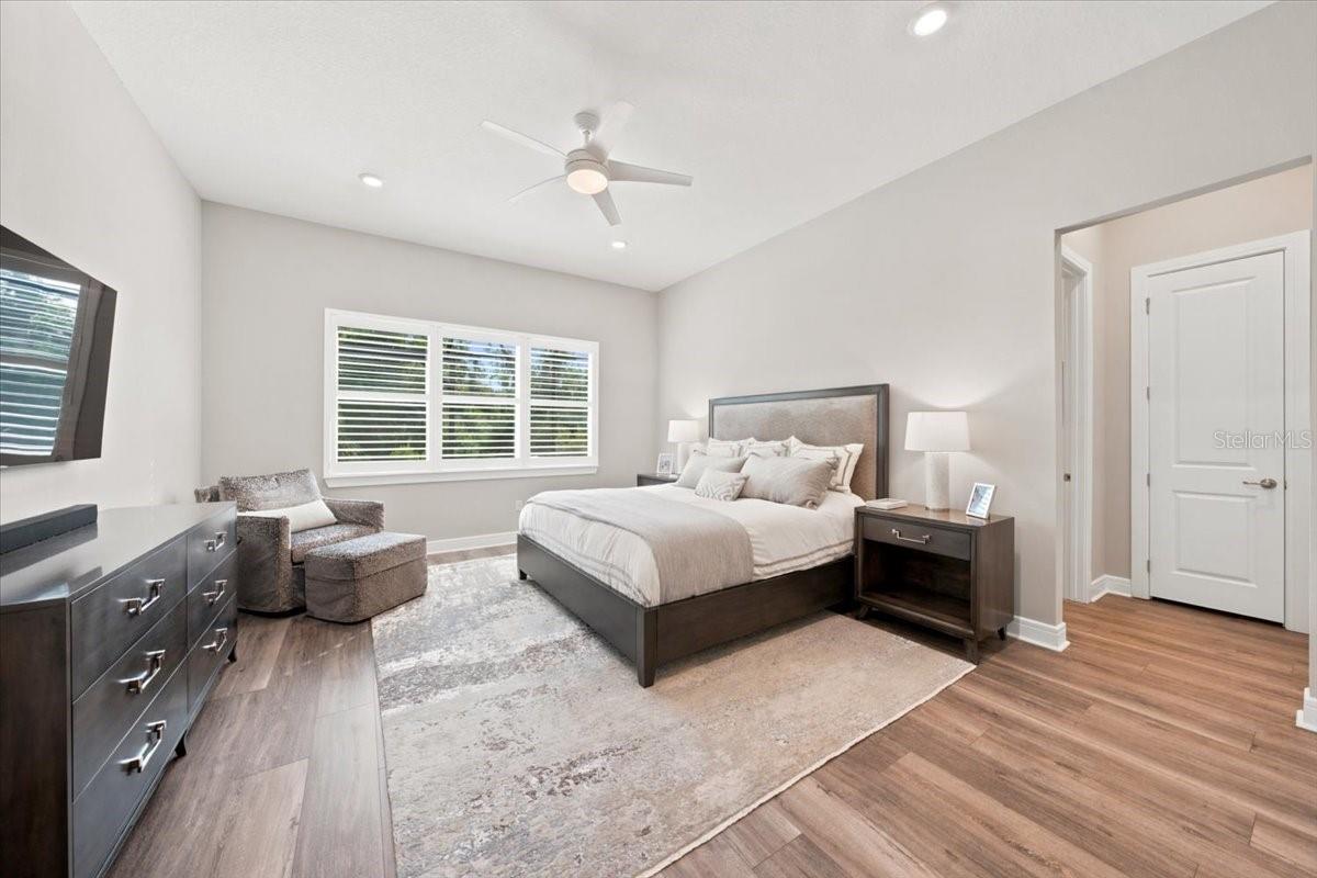 10708 Saratoga Pl Property Photo 35