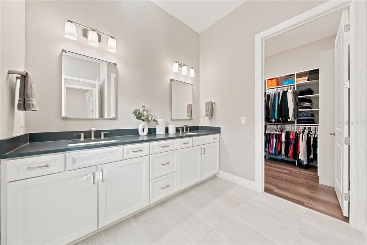 10708 Saratoga Pl Property Photo 39