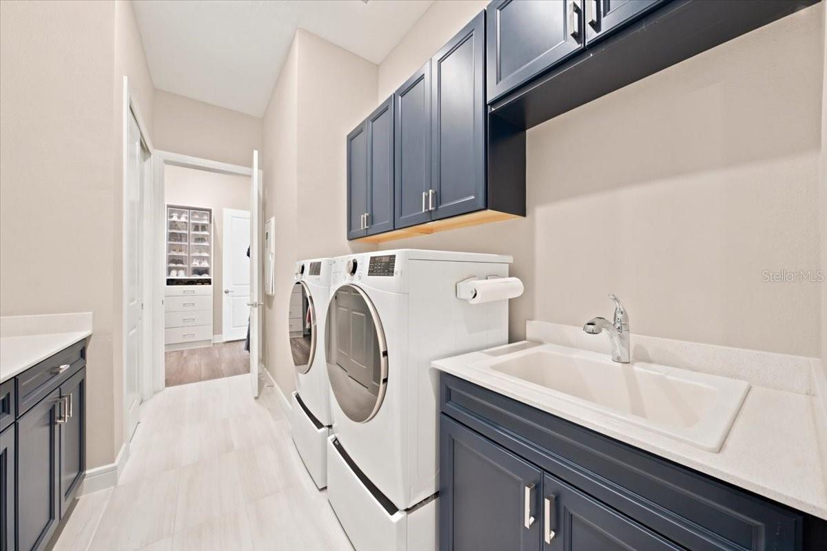10708 Saratoga Pl Property Photo 41