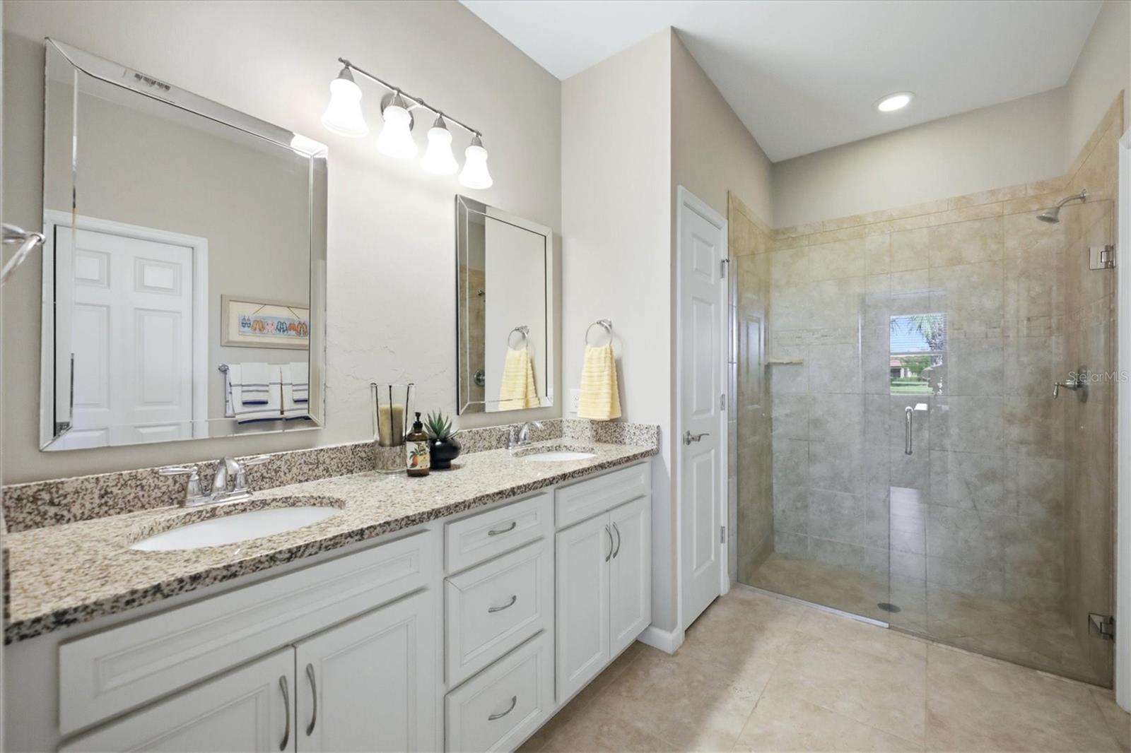17128 Kenton Ter Property Photo 15